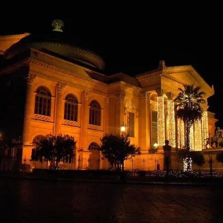 فندق مبيت وإفطار Colors باليرمو